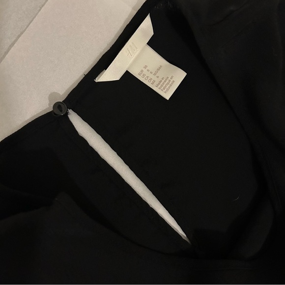 H&M blouse - Picture 6 of 13
